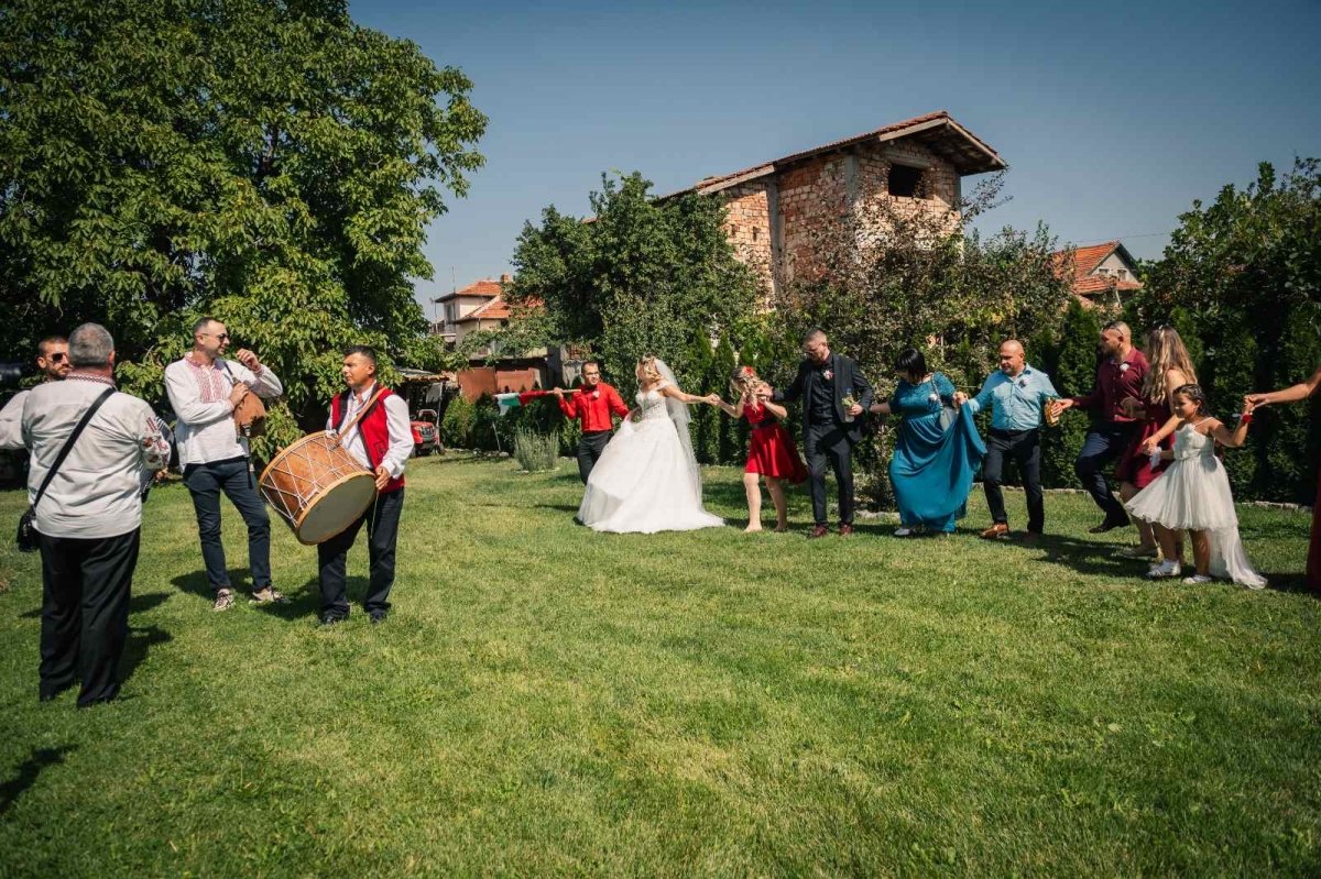 Сватбено веселие с орк. Фолклориум